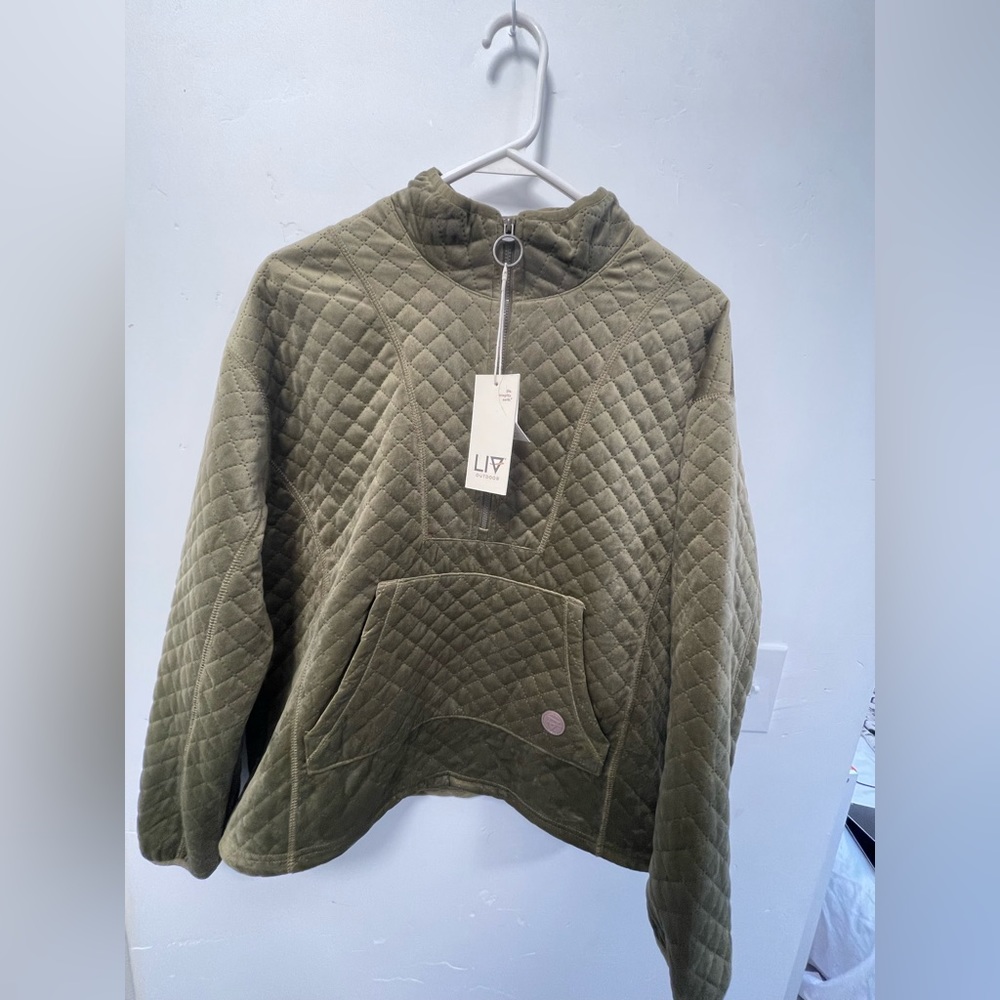 Liv Outdoor Quarter Zip